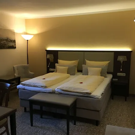 Klaffenbach מלון 4*