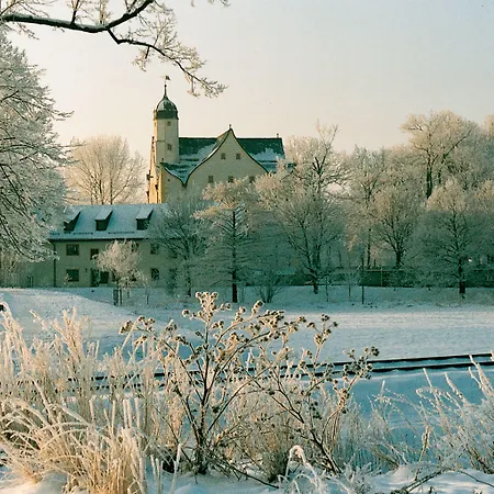 Klaffenbach فندق 4*