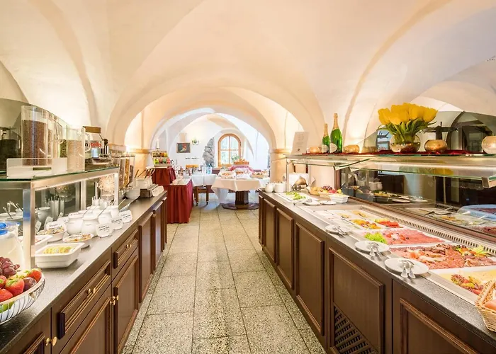 Klaffenbach فندق 4*