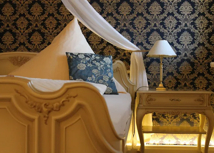 Klaffenbach فندق 4*