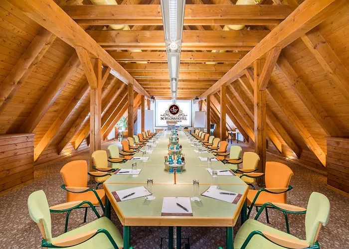 Klaffenbach فندق 4*